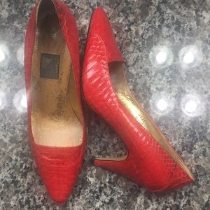 Red leather shoes size 6.5 M